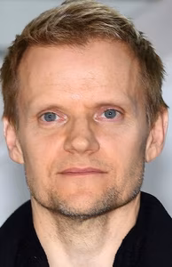 Marc Warren
