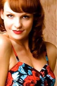 Anne Leighton