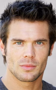 Charlie Weber